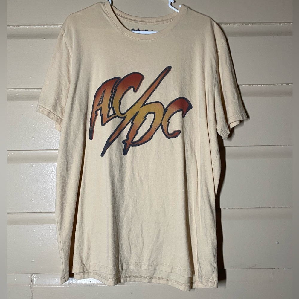 AC/DC Graphic Tee Size XL